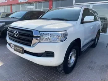 Toyota  Land Cruiser  GX  2021  Automatic  62,000 Km  6 Cylinder  Four Wheel Drive (4WD)  SUV  White