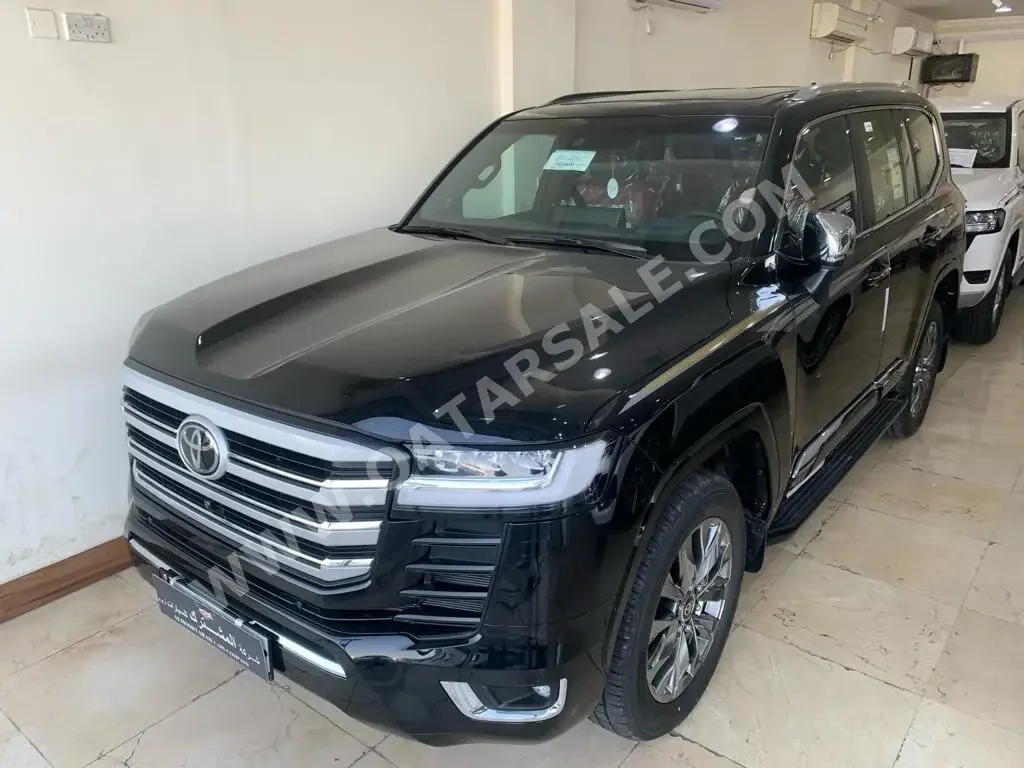 Toyota  Land Cruiser  VXR Twin Turbo  2024  Automatic  0 Km  6 Cylinder  Four Wheel Drive (4WD)  SUV  Black  With Warranty