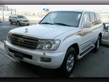 Toyota  Land Cruiser  GXR  2007  Manual  270,000 Km  6 Cylinder  Four Wheel Drive (4WD)  SUV  White