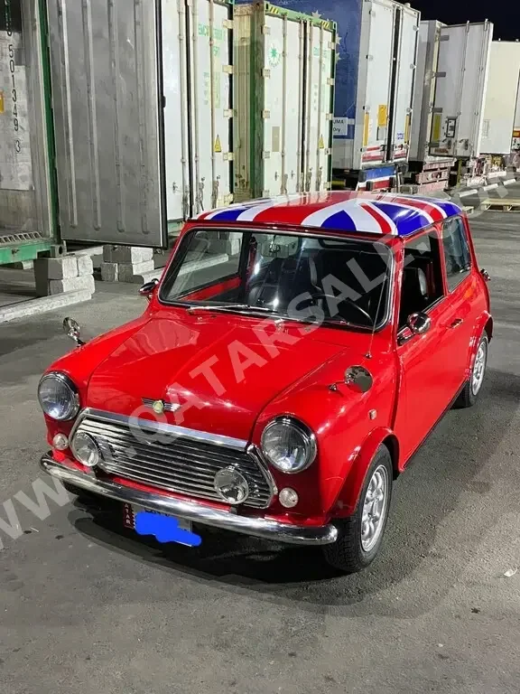 Mini  Cooper  1979  Automatic  999,999 Km  4 Cylinder  Front Wheel Drive (FWD)  Hatchback  Red