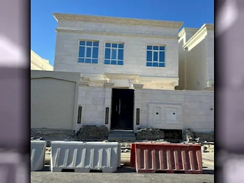 Family Residential  - Not Furnished  - Al Rayyan  - Izghawa  - 8 Bedrooms