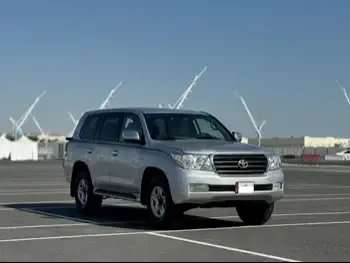 Toyota  Land Cruiser  GXR  2009  Automatic  308,000 Km  8 Cylinder  Four Wheel Drive (4WD)  SUV  Silver