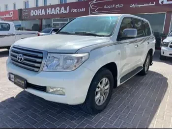 Toyota  Land Cruiser  GXR  2011  Automatic  550,000 Km  8 Cylinder  Four Wheel Drive (4WD)  SUV  White