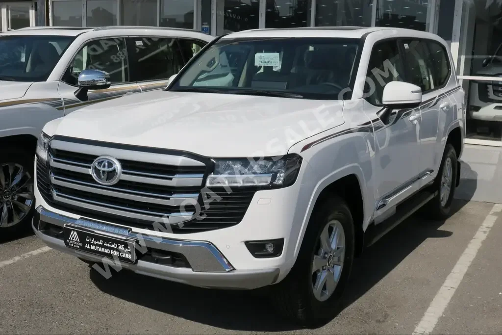 Toyota  Land Cruiser  GXR Twin Turbo  2024  Automatic  0 Km  6 Cylinder  Four Wheel Drive (4WD)  SUV  White  With Warranty