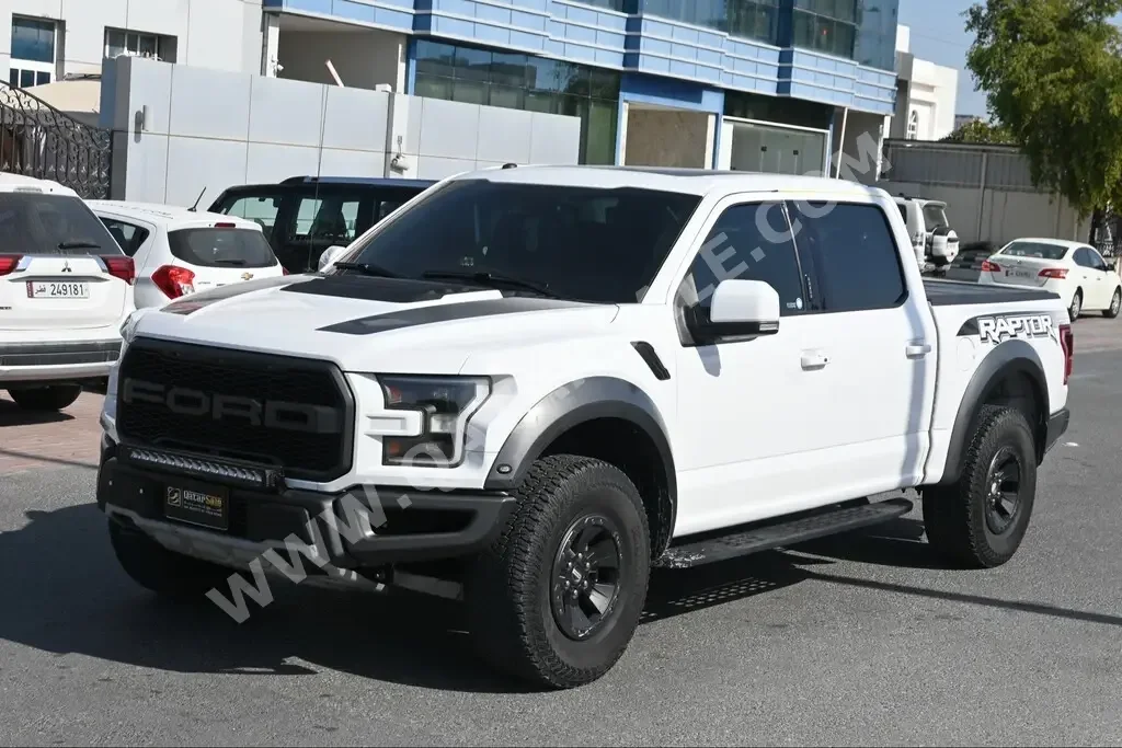 Ford  Raptor  2018  Automatic  130,000 Km  6 Cylinder  Four Wheel Drive (4WD)  Pick Up  White  With Warranty