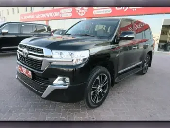 Toyota  Land Cruiser  VXR  2020  Automatic  134,000 Km  8 Cylinder  Four Wheel Drive (4WD)  SUV  Black