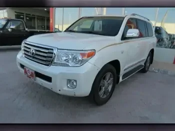 Toyota  Land Cruiser  VXR  2015  Automatic  295,000 Km  8 Cylinder  Four Wheel Drive (4WD)  SUV  White