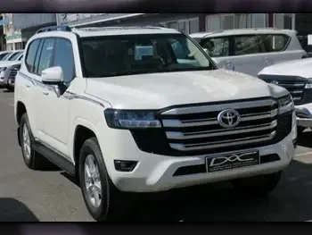 Toyota  Land Cruiser  GXR  2024  Automatic  0 Km  6 Cylinder  Four Wheel Drive (4WD)  SUV  White  With Warranty