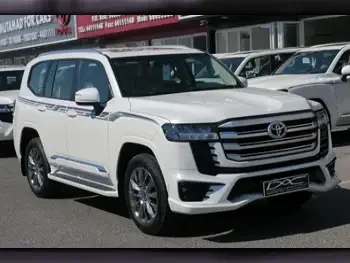 Toyota  Land Cruiser  GXR Twin Turbo  2023  Automatic  0 Km  6 Cylinder  Four Wheel Drive (4WD)  SUV  White  With Warranty