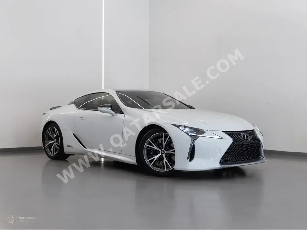 Lexus  LC  500  2017  Automatic  47,000 Km  6 Cylinder  Rear Wheel Drive (RWD)  Coupe / Sport  White