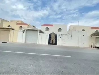 Family Residential  Not Furnished  Doha  Al Maamoura  6 Bedrooms