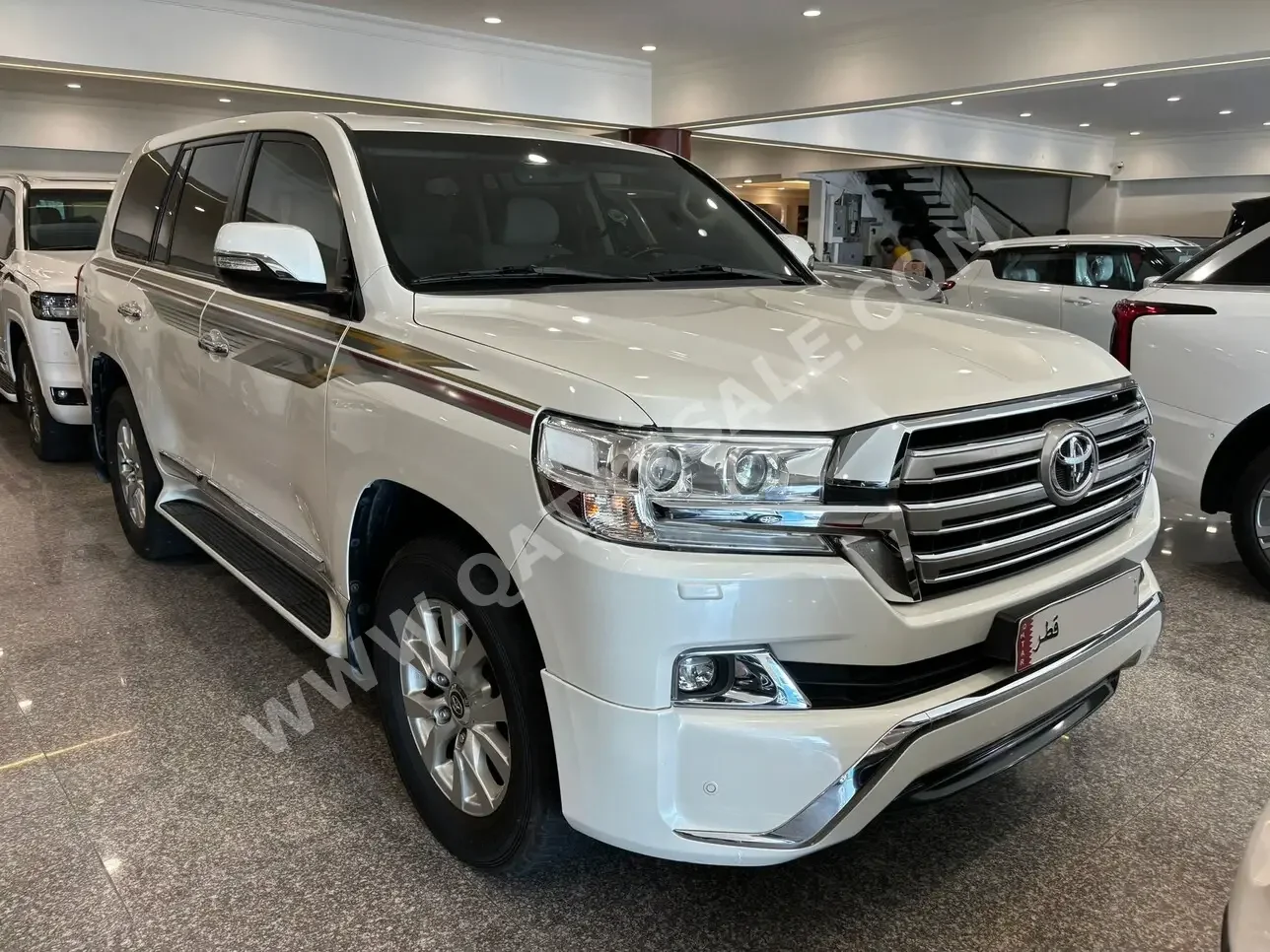 Toyota  Land Cruiser  GXR  2016  Automatic  115,000 Km  6 Cylinder  Four Wheel Drive (4WD)  SUV  White