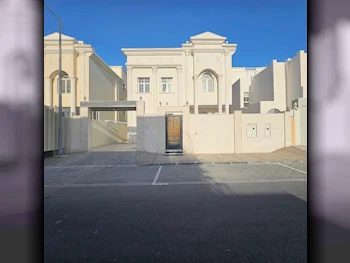 Family Residential  - Not Furnished  - Doha  - Al Duhail  - 8 Bedrooms