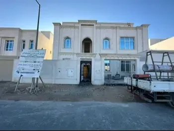 Family Residential  Not Furnished  Al Daayen  Umm Qarn  6 Bedrooms