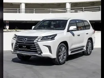 Lexus  LX  570  2016  Automatic  25,000 Km  8 Cylinder  Four Wheel Drive (4WD)  SUV  White