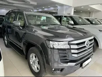 Toyota  Land Cruiser  GXR Twin Turbo  2024  Automatic  0 Km  6 Cylinder  Four Wheel Drive (4WD)  SUV  Gray  With Warranty