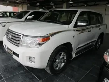 Toyota  Land Cruiser  VXR  2015  Automatic  217,000 Km  8 Cylinder  Four Wheel Drive (4WD)  SUV  White