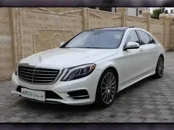 Mercedes-Benz  S-Class  550 AMG  2015  Automatic  116,000 Km  8 Cylinder  Rear Wheel Drive (RWD)  Sedan  White