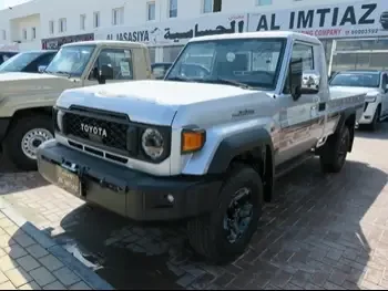 Toyota  Land Cruiser  LX  2024  Manual  0 Km  6 Cylinder  Four Wheel Drive (4WD)  Pick Up  Silver  With Warranty