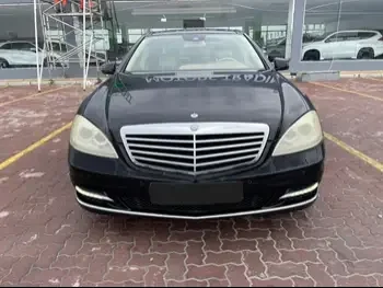 Mercedes-Benz  S-Class  300  2013  Automatic  55,000 Km  6 Cylinder  Rear Wheel Drive (RWD)  Sedan  Black