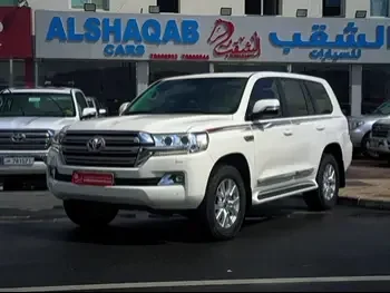 Toyota  Land Cruiser  GXR  2021  Automatic  22,000 Km  6 Cylinder  Four Wheel Drive (4WD)  SUV  White