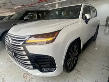 Lexus  LX  600 Luxury  2023  Automatic  17,000 Km  6 Cylinder  Four Wheel Drive (4WD)  SUV  White  With Warranty