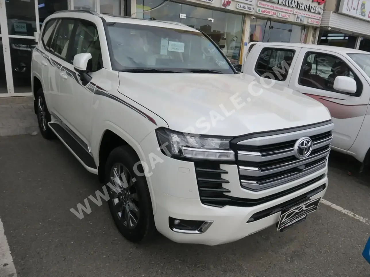  Toyota  Land Cruiser  GXR Twin Turbo  2024  Automatic  0 Km  6 Cylinder  Four Wheel Drive (4WD)  SUV  White  With Warranty