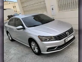 Volkswagen  Passat  SE  2018  Automatic  199,000 Km  4 Cylinder  Front Wheel Drive (FWD)  Sedan  Silver