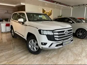 Toyota  Land Cruiser  GXR  2024  Automatic  0 Km  6 Cylinder  Four Wheel Drive (4WD)  SUV  White  With Warranty