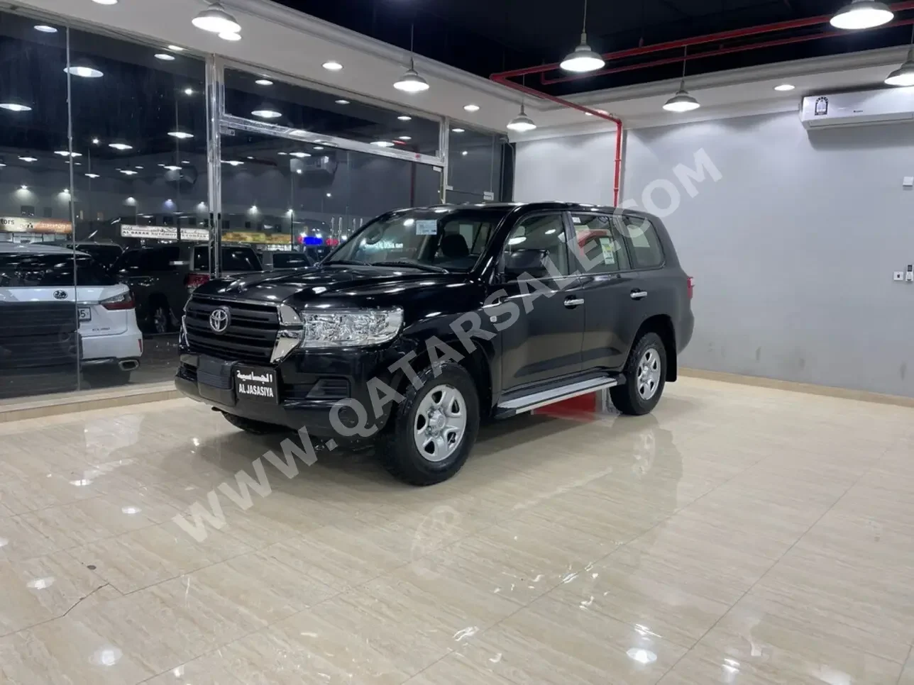 Toyota  Land Cruiser  G  2013  Automatic  183,000 Km  6 Cylinder  Four Wheel Drive (4WD)  SUV  Black