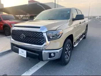 Toyota  Tundra  SR5  2020  Automatic  145,000 Km  8 Cylinder  Four Wheel Drive (4WD)  Pick Up  Beige