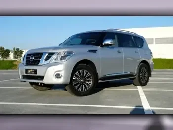 Nissan  Patrol  Platinum  2015  Automatic  150,000 Km  8 Cylinder  Four Wheel Drive (4WD)  SUV  Silver