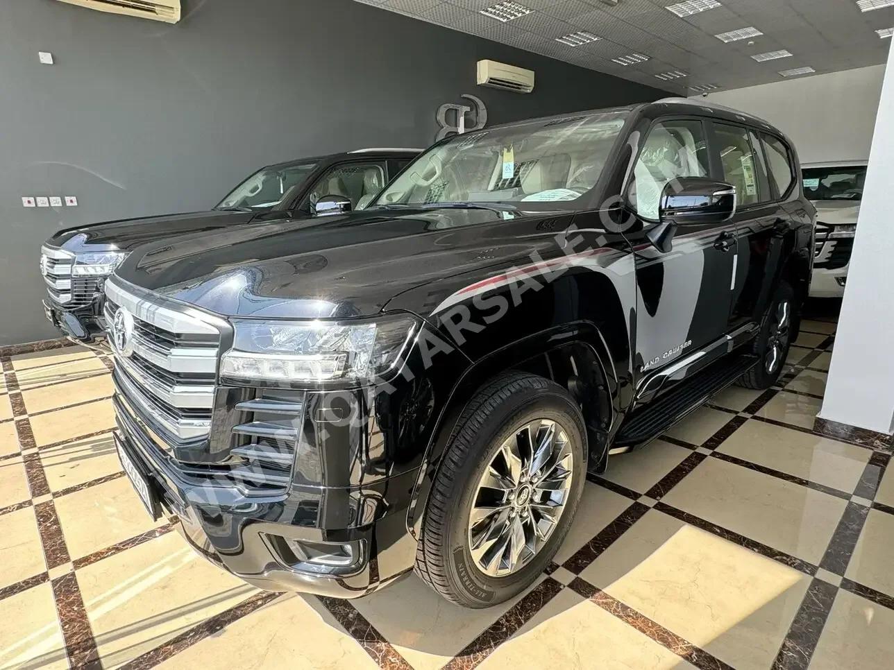 Toyota  Land Cruiser  GXR Twin Turbo  2023  Automatic  0 Km  6 Cylinder  Four Wheel Drive (4WD)  SUV  Black  With Warranty