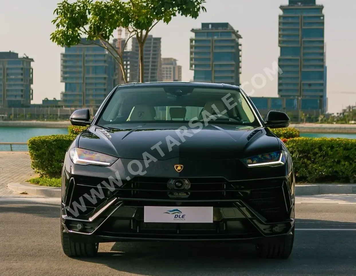 Lamborghini  URUS  SUV 4x4  Black  2024