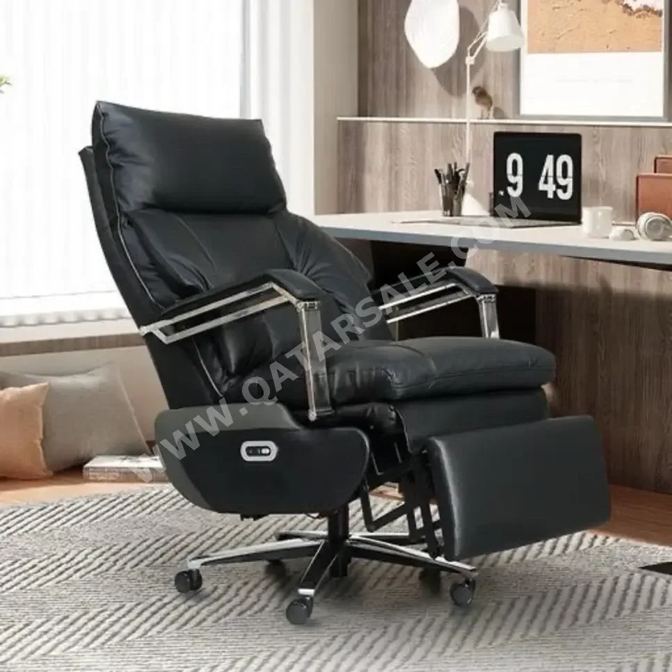 Desk Chairs Lifestyle  Manager Chair  Black