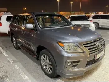 Lexus  LX  570 S  2014  Automatic  90,000 Km  8 Cylinder  Four Wheel Drive (4WD)  SUV  Gray