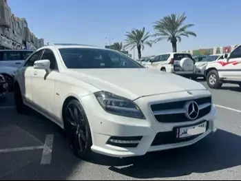 Mercedes-Benz  CLS  350  2012  Automatic  198,000 Km  6 Cylinder  Rear Wheel Drive (RWD)  Sedan  White