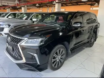 Lexus  LX  570  2018  Automatic  131,000 Km  8 Cylinder  Four Wheel Drive (4WD)  SUV  Black