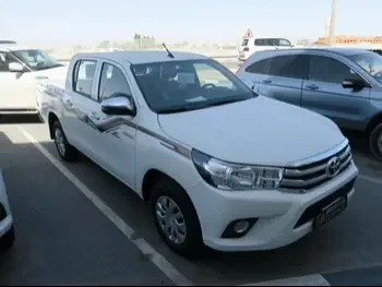  Toyota  Hilux  2024  Automatic  0 Km  4 Cylinder  Four Wheel Drive (4WD)  Pick Up  White  With Warranty