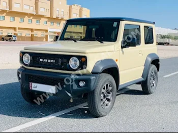 Suzuki  Jimny  2019  Manual  10,000 Km  4 Cylinder  Four Wheel Drive (4WD)  SUV  Beige