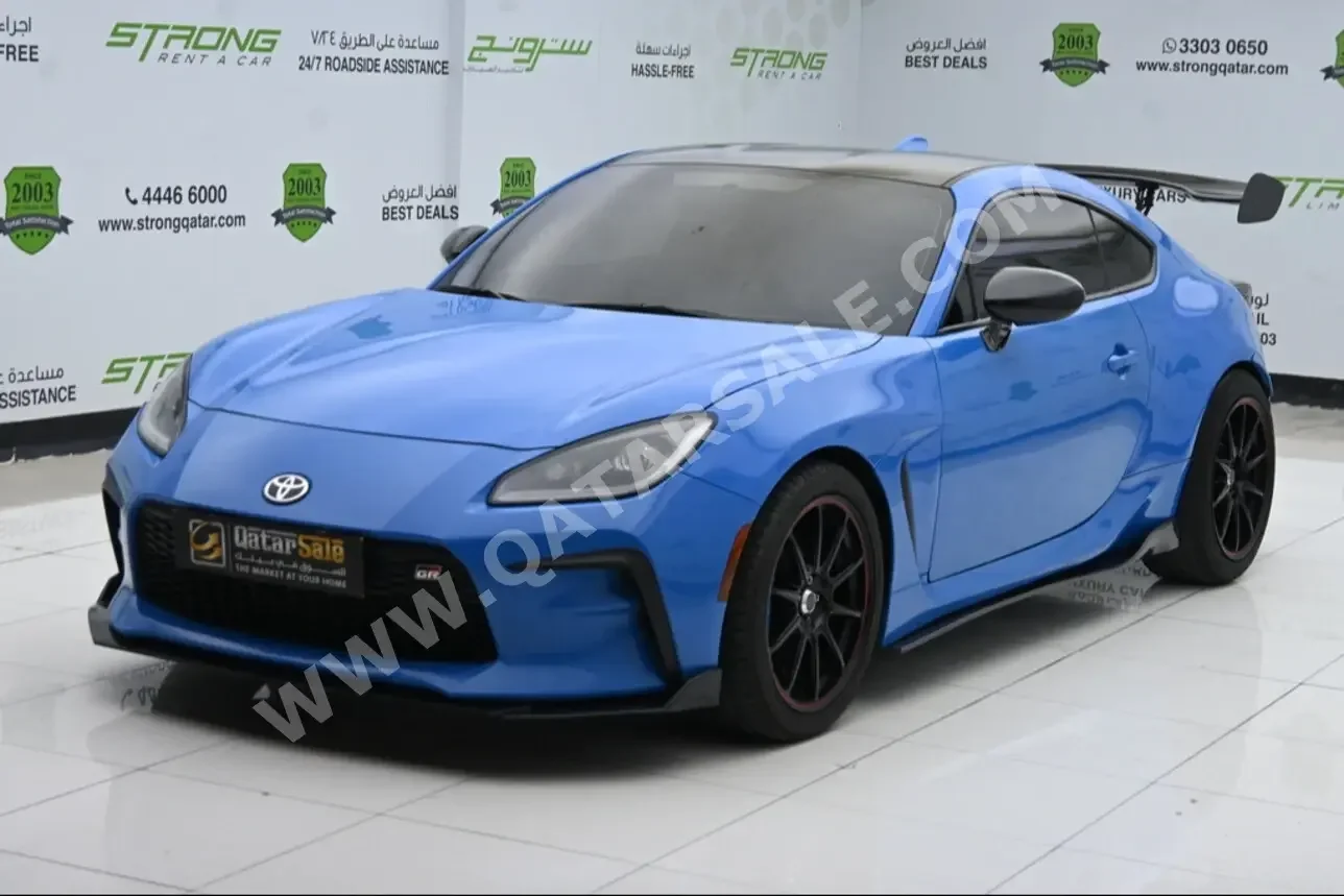 Toyota  GT 86  GR  2023  Manual  29,000 Km  4 Cylinder  Rear Wheel Drive (RWD)  Coupe / Sport  Blue  With Warranty