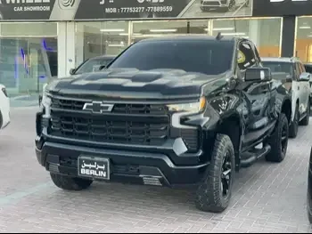 Chevrolet  Silverado  LT Trail Boss Z71  2022  Automatic  36,000 Km  8 Cylinder  Four Wheel Drive (4WD)  Pick Up  Black