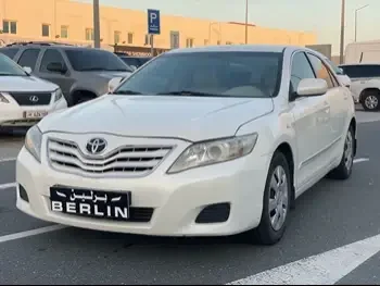 Toyota  Camry  GL  2011  Automatic  193,000 Km  4 Cylinder  Front Wheel Drive (FWD)  Sedan  White