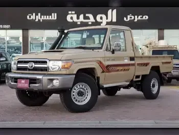 Toyota  Land Cruiser  LX  2023  Manual  16,000 Km  6 Cylinder  Four Wheel Drive (4WD)  Pick Up  Beige  With Warranty