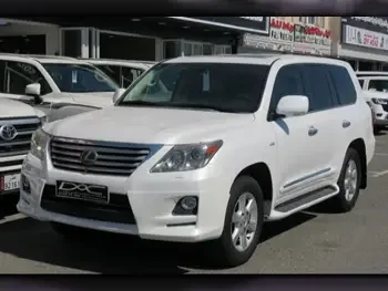  Lexus  LX  570  2009  Automatic  209,000 Km  8 Cylinder  Four Wheel Drive (4WD)  SUV  White  With Warranty