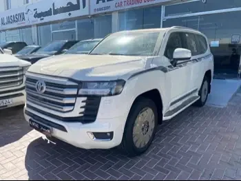 Toyota  Land Cruiser  GXR Twin Turbo  2023  Automatic  0 Km  6 Cylinder  Four Wheel Drive (4WD)  SUV  White  With Warranty