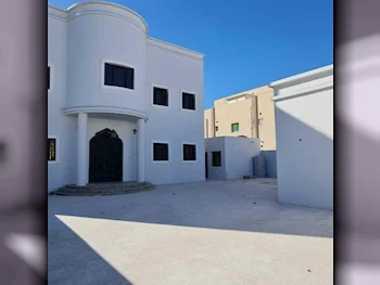 Family Residential  - Not Furnished  - Doha  - Al Dafna  - 6 Bedrooms