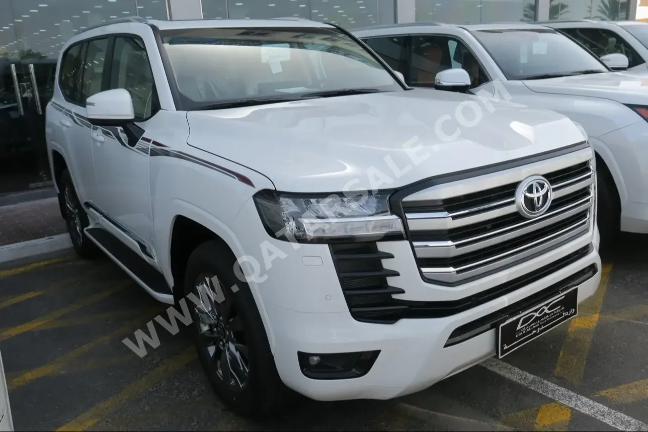 Toyota  Land Cruiser  GXR Twin Turbo  2024  Automatic  0 Km  6 Cylinder  Four Wheel Drive (4WD)  SUV  White  With Warranty