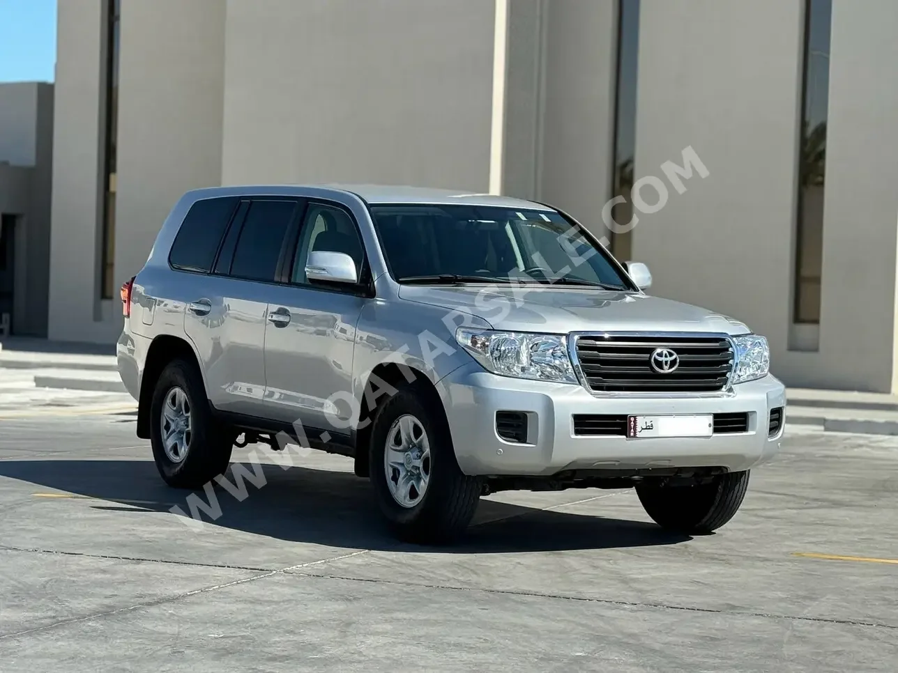 Toyota  Land Cruiser  G  2014  Automatic  12,000 Km  6 Cylinder  Four Wheel Drive (4WD)  SUV  Silver