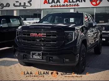 GMC  Sierra  Elevation  2024  Automatic  0 Km  8 Cylinder  Four Wheel Drive (4WD)  Pick Up  Black  With Warranty